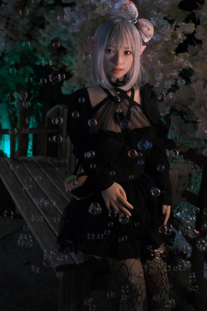 ws7EIKdaBZsrqSI's tweet photo. Photos taken directly from the camera.
Passers-by like the doll and rush to take photos, feeling satisfied.😉😉
#sinodoll
#topsino
#實體娃娃
#人像攝影
#南瓜節米藤兒 https://t.co/fFYUFy0ytS