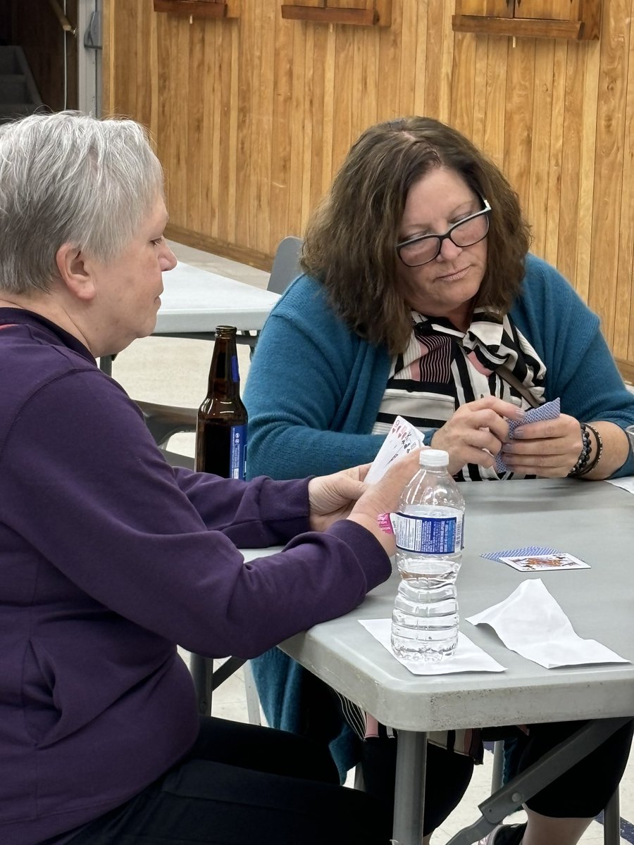viscountofIPAC's tweet image. Over the past week we did two fundraisers for the local @huntingtonsc Ottawa Chapter! Very thankful for everyone that came out to today’s euchre tournament and ordered the bagged lunch! I love my community!💙💜💙💜 #huntingtonsdisease #inittoendit #cureHD