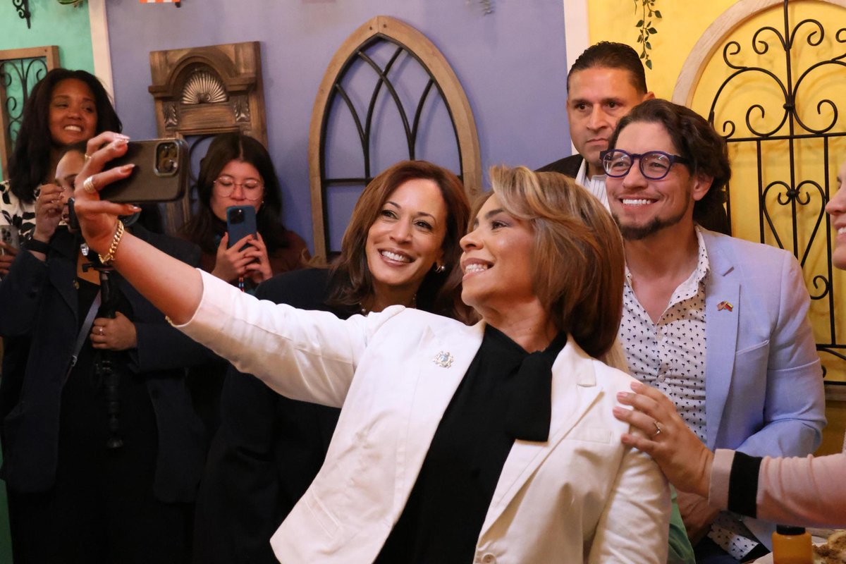 Kamala for PA tweet media