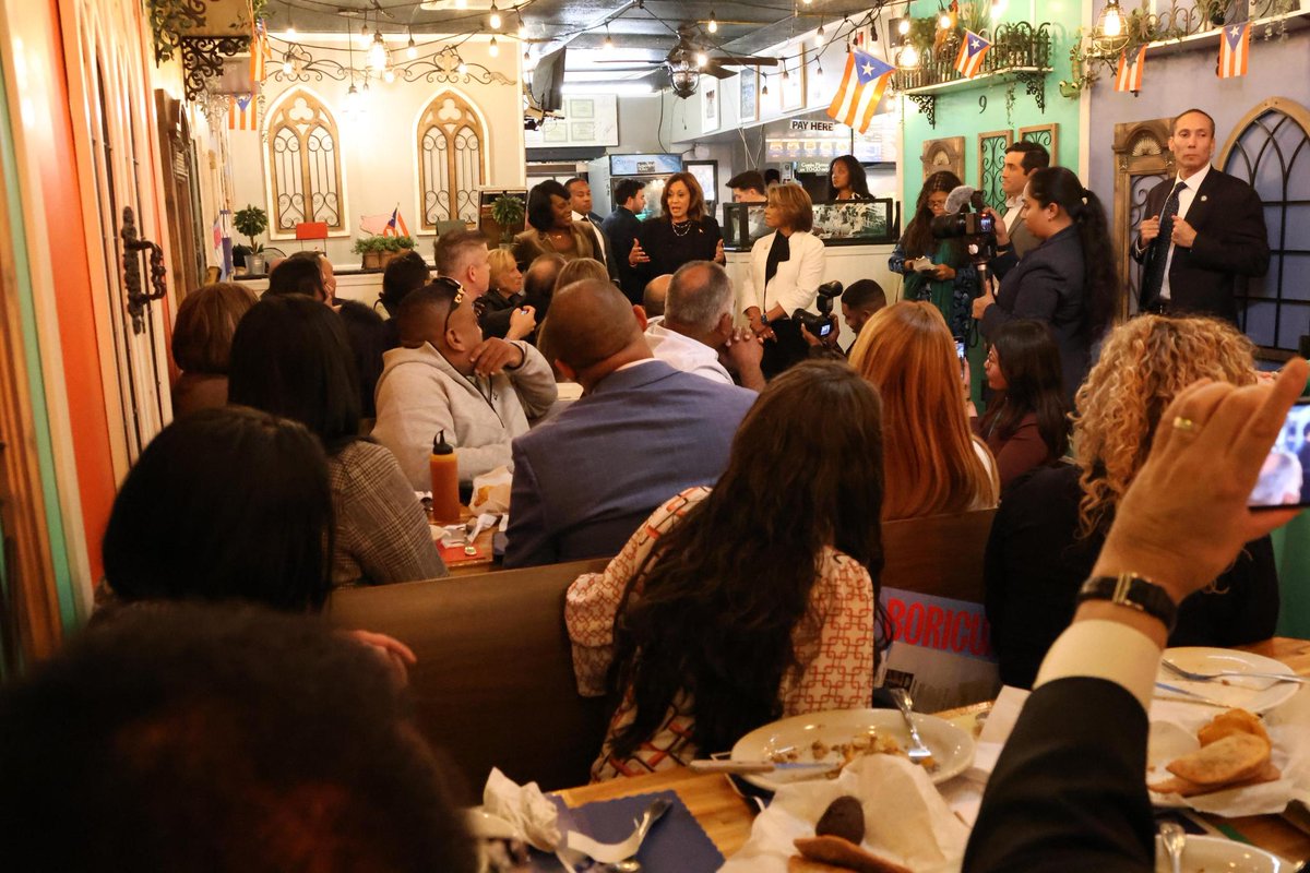 Kamala for PA tweet media