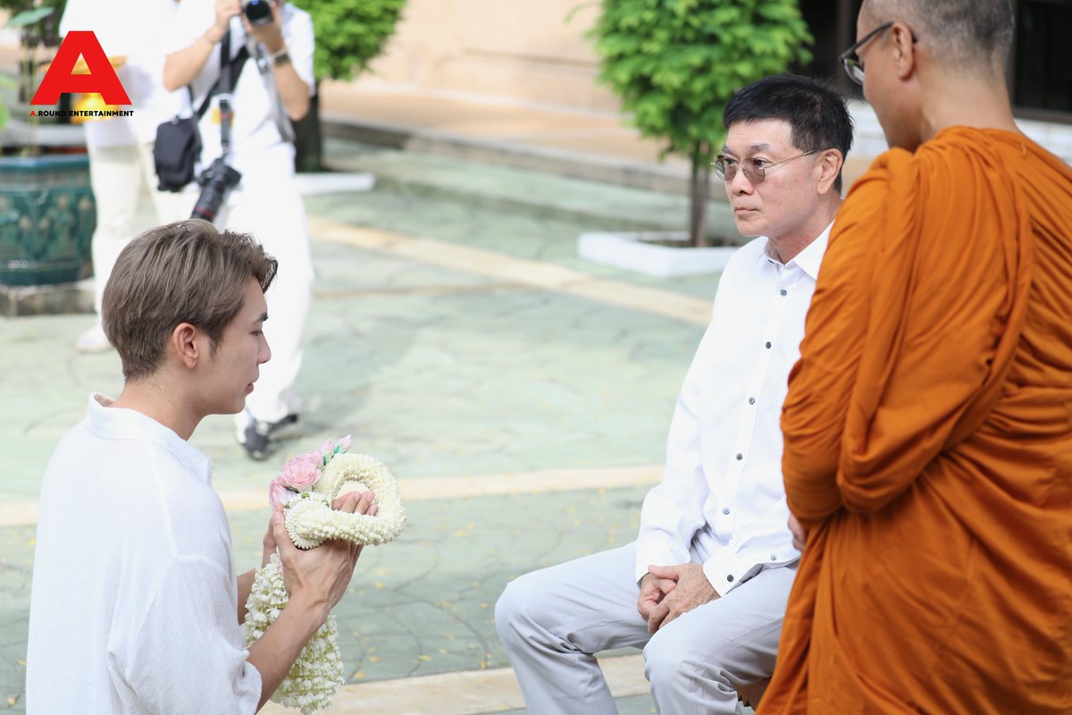 around_ent's tweet photo. บรรยากาศในพิธีอุปสมบท "มิว ศุภศิษฏ์ " | Mew’s Ordination Day ณ วัดบุรณศิริมาตยาราม

#ปุญญวัฑฒโนภิกขุ 
#MewSuppasit #มิวศุภศิษฏ์ https://t.co/fibYMmHKnJ