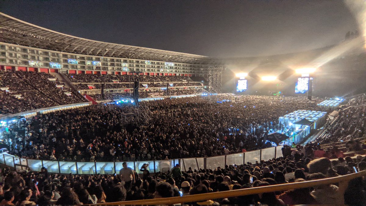 Así luce el Estadio Nacional para recibir a Macca 👑🇵🇪 #PaulMcCartneyGotBack #PaulMcCartneyEnLima <a href="/beatlesperu/">beatlesperu</a> <a href="/masterliveperu/">Masterlive Perú</a>