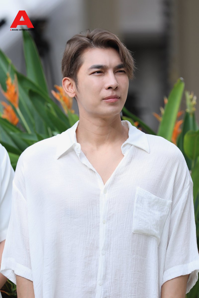 around_ent's tweet photo. บรรยากาศในพิธีอุปสมบท "มิว ศุภศิษฏ์ " | Mew’s Ordination Day ณ วัดบุรณศิริมาตยาราม

#ปุญญวัฑฒโนภิกขุ 
#MewSuppasit #มิวศุภศิษฏ์ https://t.co/5G8Q0EEYKR