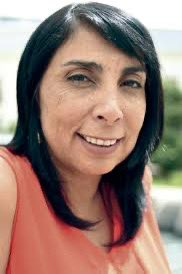 locojuane's tweet photo. Yo creo que la Cubillos y la Karla Rubilar perdieron porque pusieron a otras personas en su publicidad

Nadie las conocía 

#Elecciones2024 
#LasCondes 
#PuenteAlto https://t.co/CW1jRsAuxz