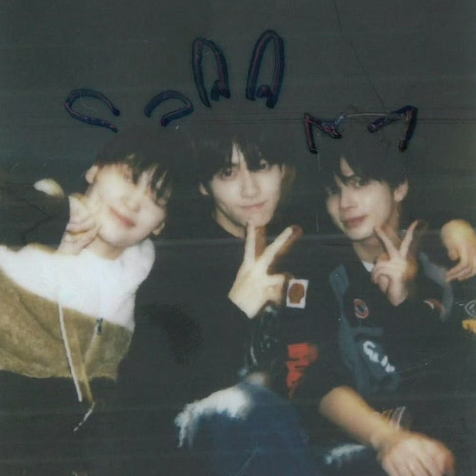 . ݁₊ ⊹ . ݁˖ . ݁