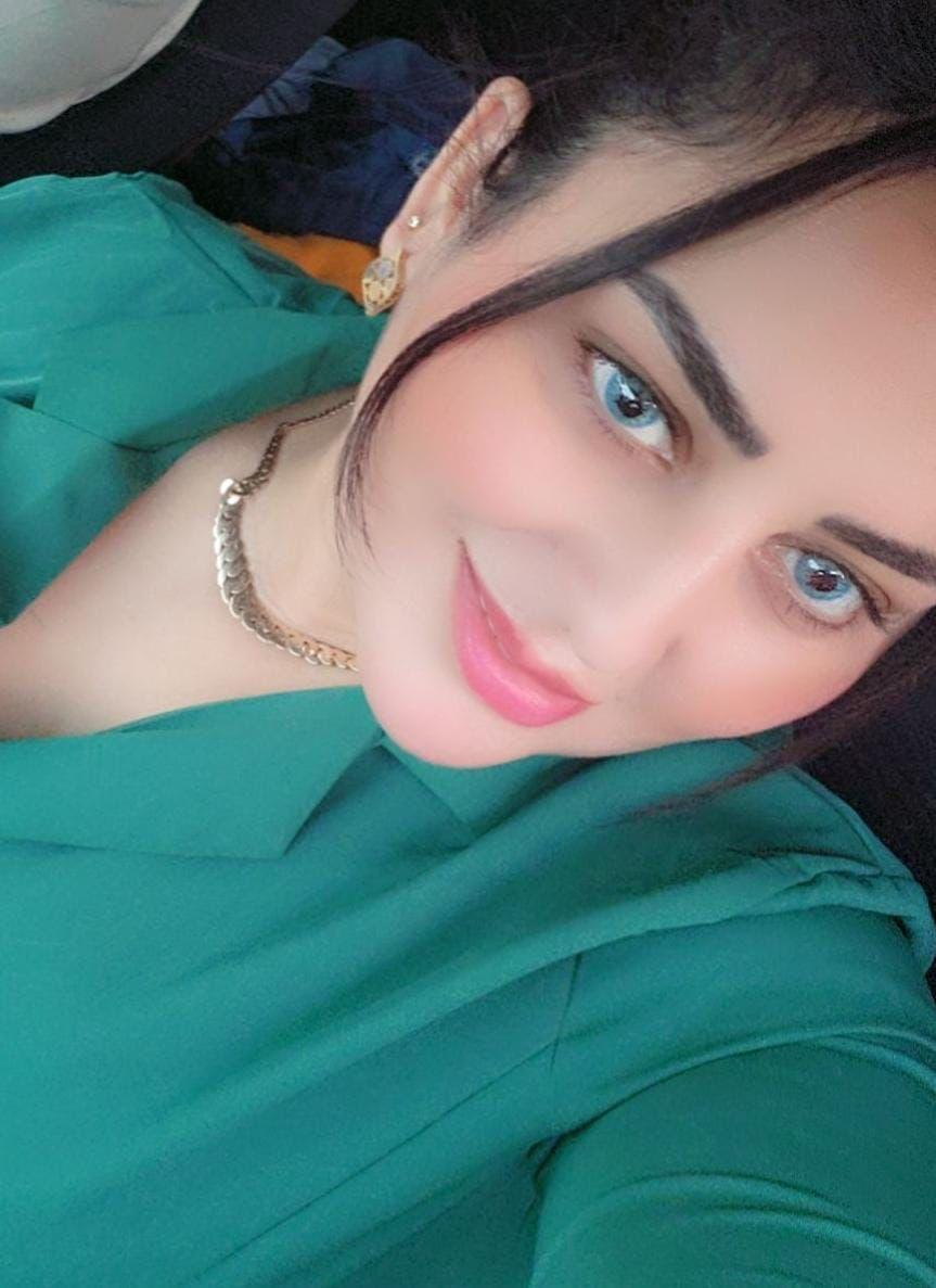 قبلة حلوة😋