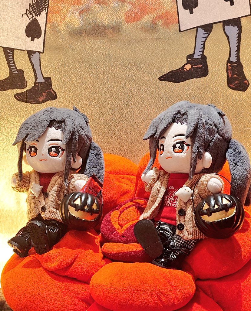 遊んでいただきました!鞄からでてきてびっくり偶然にも白玉粉さんちの小花ぬいと双子コーデ!! 