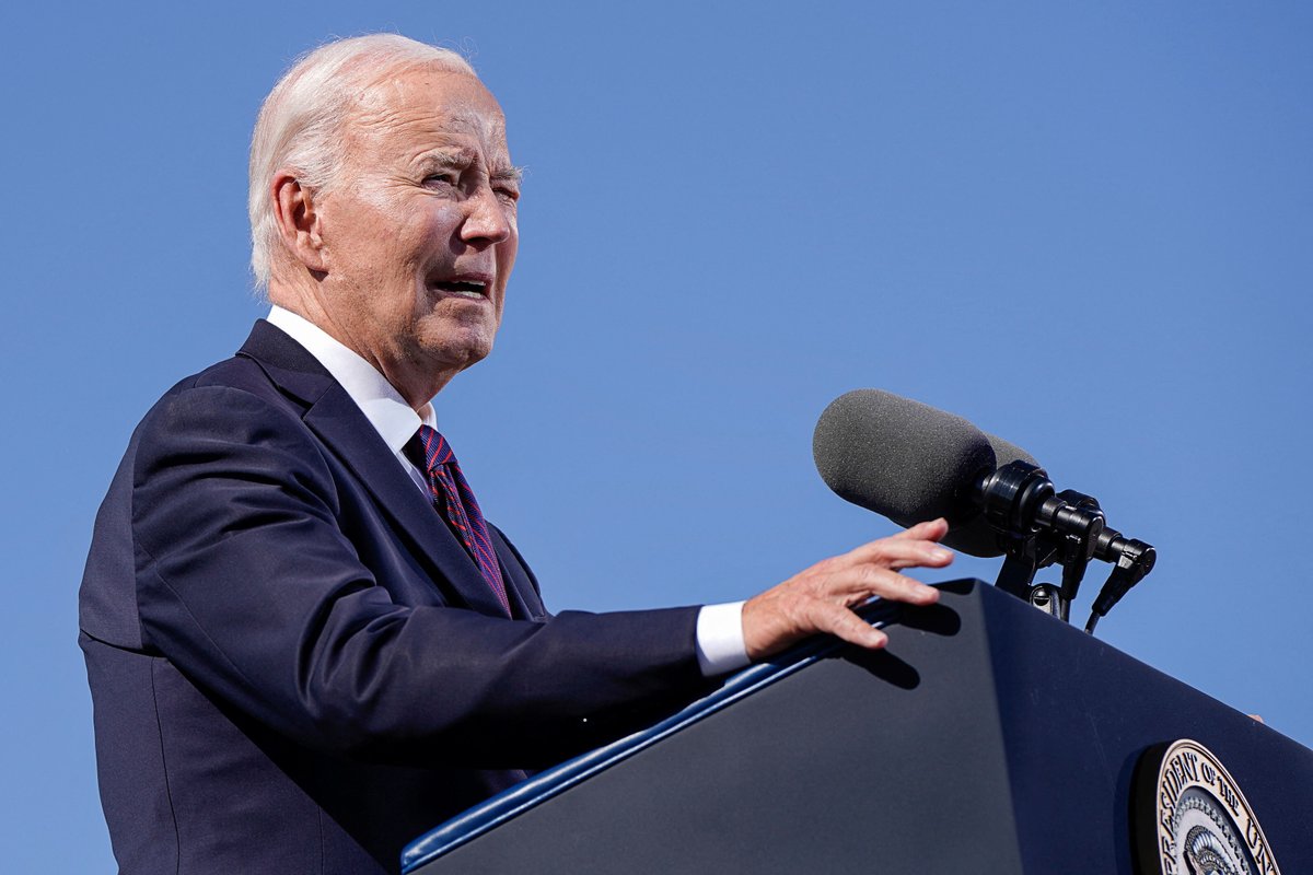 AJEnglish's tweet photo. US President Joe Biden is set to cast his ballot tomorrow in his home state of Delaware, according to the White House.

🟠 LIVE updates: https://t.co/7zDouhmC9g https://t.co/KIA6JFXg1i