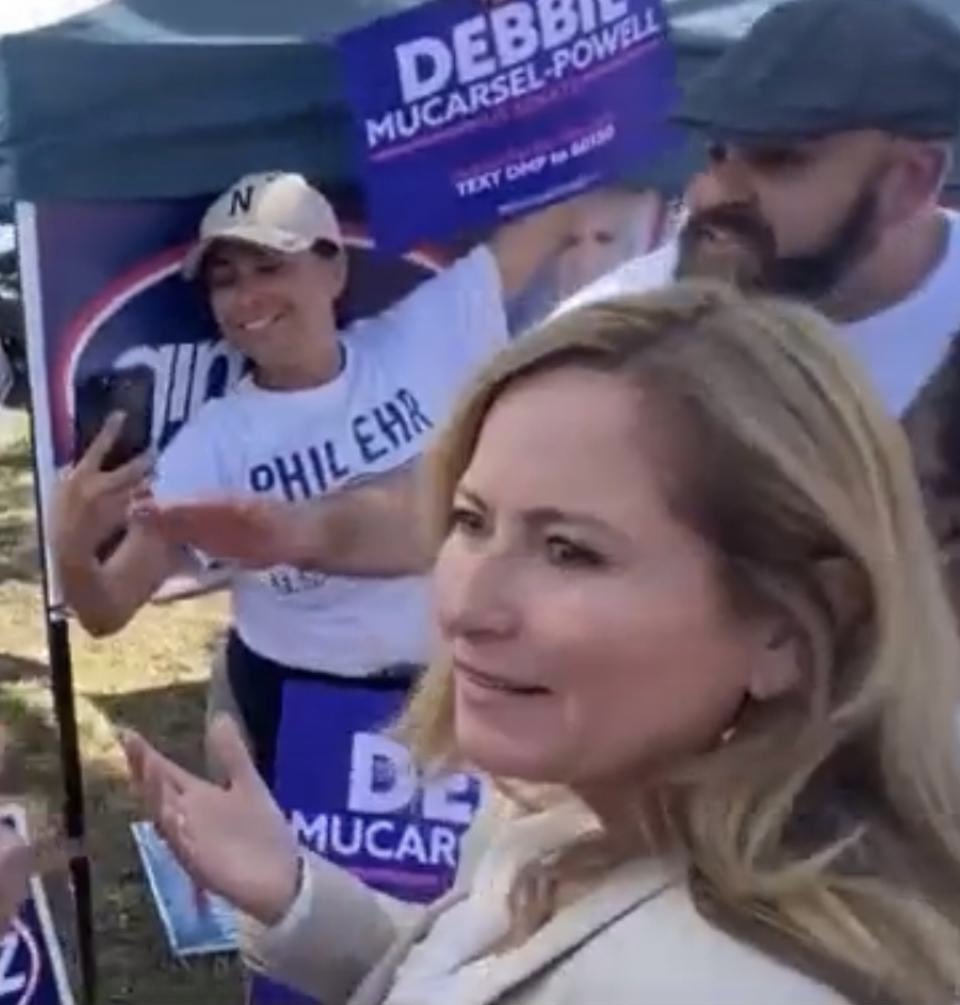 MarcoForFl's tweet image. No amount of violence from the MAGAS will silence our voices. We won't stop speaking up!

It was my honor to stand beside @DebbieforFL and watch her rise like a true leader amid insults and vile behavior as Scott cowered behind his supporters to avoid her.

Debbie for Florida!💪🏻