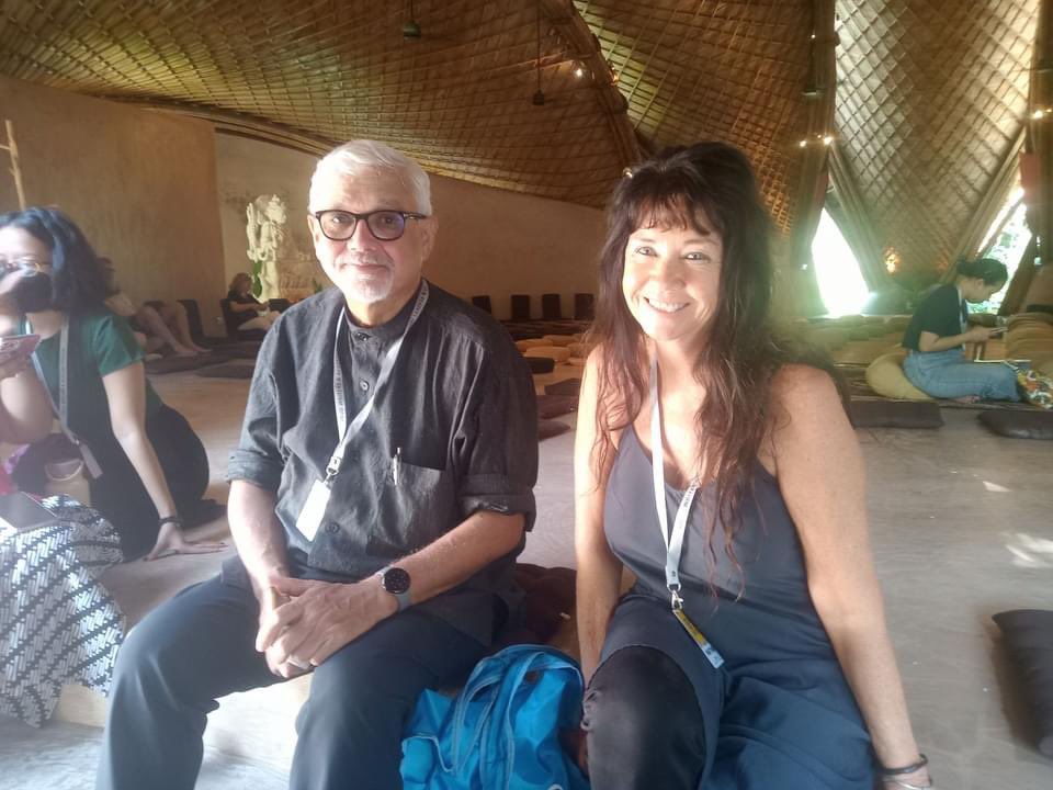 eTropic Journal (@etropicjournal) on Twitter photo <a href="/eTropicJournal/">eTropic Journal</a> editor-in-chief <a href="/DrAnitaLundberg/">Prof Anita Lundberg</a> chats wt <a href="/GhoshAmitav/">Amitav Ghosh</a> at <a href="/ubudwritersfest/">Ubud Writers & Readers Festival 2024</a> #UWRF24. She wanted him to know we receive many papers that ref his work from scholars of the tropics! <a href="/eTropicJournal/">eTropic Journal</a> editor-in-chief <a href="/DrAnitaLundberg/">Prof Anita Lundberg</a> chats wt <a href="/GhoshAmitav/">Amitav Ghosh</a> at <a href="/ubudwritersfest/">Ubud Writers & Readers Festival 2024</a> #UWRF24. She wanted him to know we receive many papers that ref his work from scholars of the tropics!
