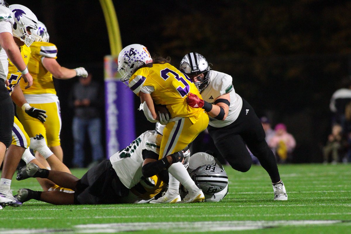 Scott Stoll (@scottstoll12) on Twitter photo Tough night for <a href="/JagNationFB/">Emerald Ridge Football</a> at Sumner this past Friday night. Getting ready to ramp it up again this week at Sparks. Tough night for <a href="/JagNationFB/">Emerald Ridge Football</a> at Sumner this past Friday night. Getting ready to ramp it up again this week at Sparks.