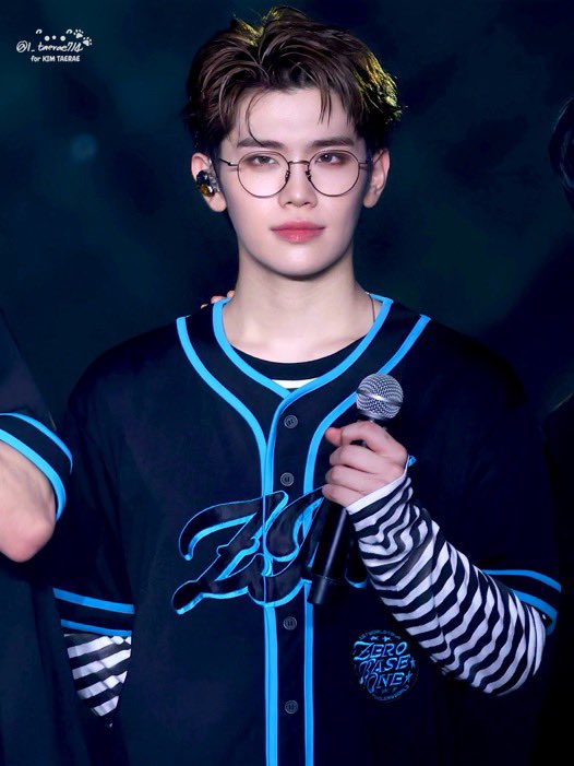our favorite boy in glasses. 👓#김태래 #TAERAE