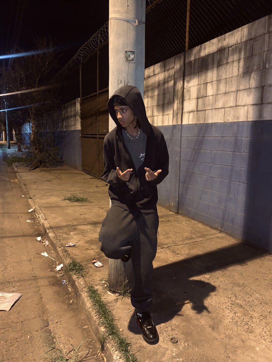 Pessoas são substituíveis.