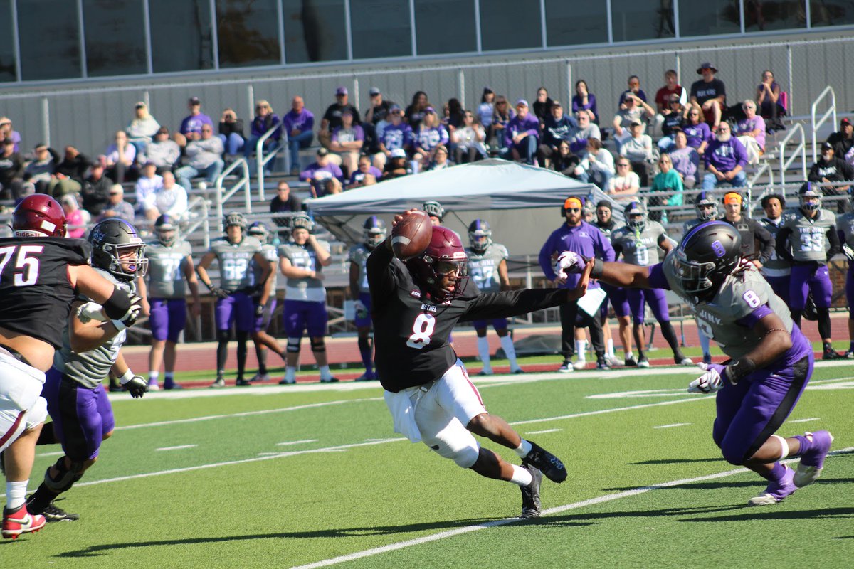 jessebear4444's tweet photo. Bethel vs Southwestern 
@Threshers_FB 
link to photos: 
https://t.co/ScSg0kgMkq https://t.co/6LtfIpqHuD