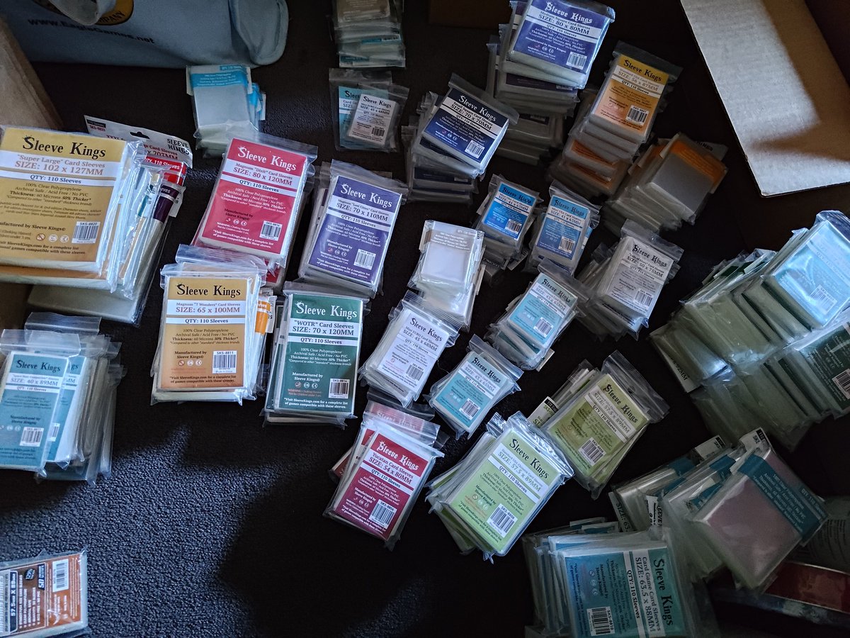 priority_q's tweet image. day 1 of my week off, starring QC in "My Room Is A @SleeveKings Warehouse 7: Jesus Christ You Don't Need More Sleeves QC"

not more medium square sleeves, anyway