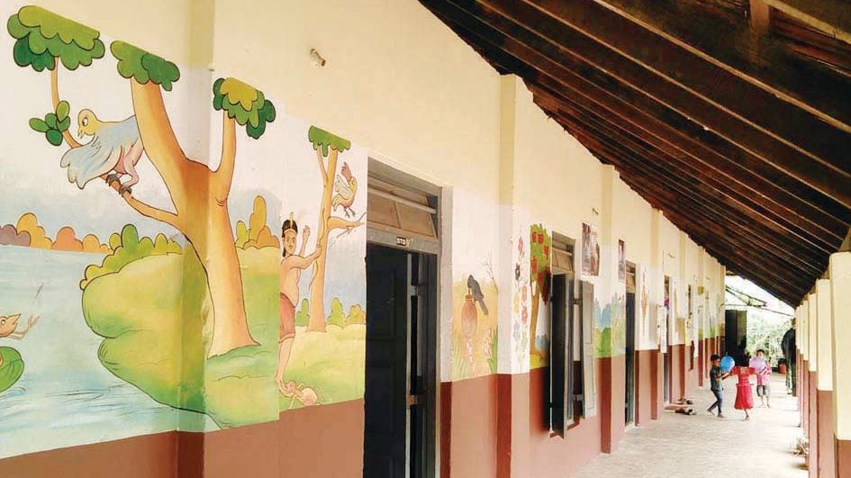 educationmbi's tweet photo. രസവും അച്ചാറും കൊടുത്ത് കുട്ടികളെ പറ്റിക്കണ്ട, കറികളായി കൂട്ടില്ലെന്ന് സര്‍ക്കാര്‍ https://t.co/4L4H6QOae5 https://t.co/dDAUZBMEJZ