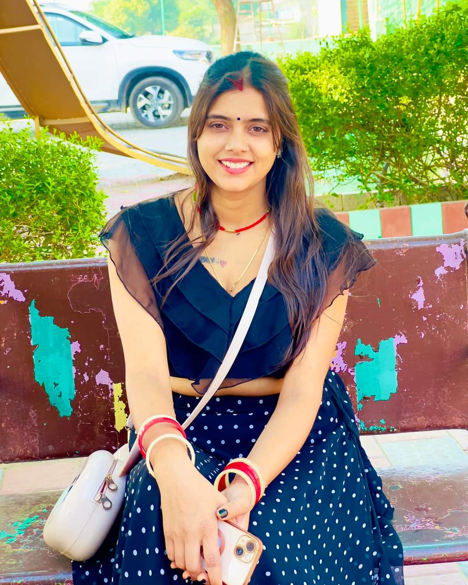 Meenu 👁️ tweet media