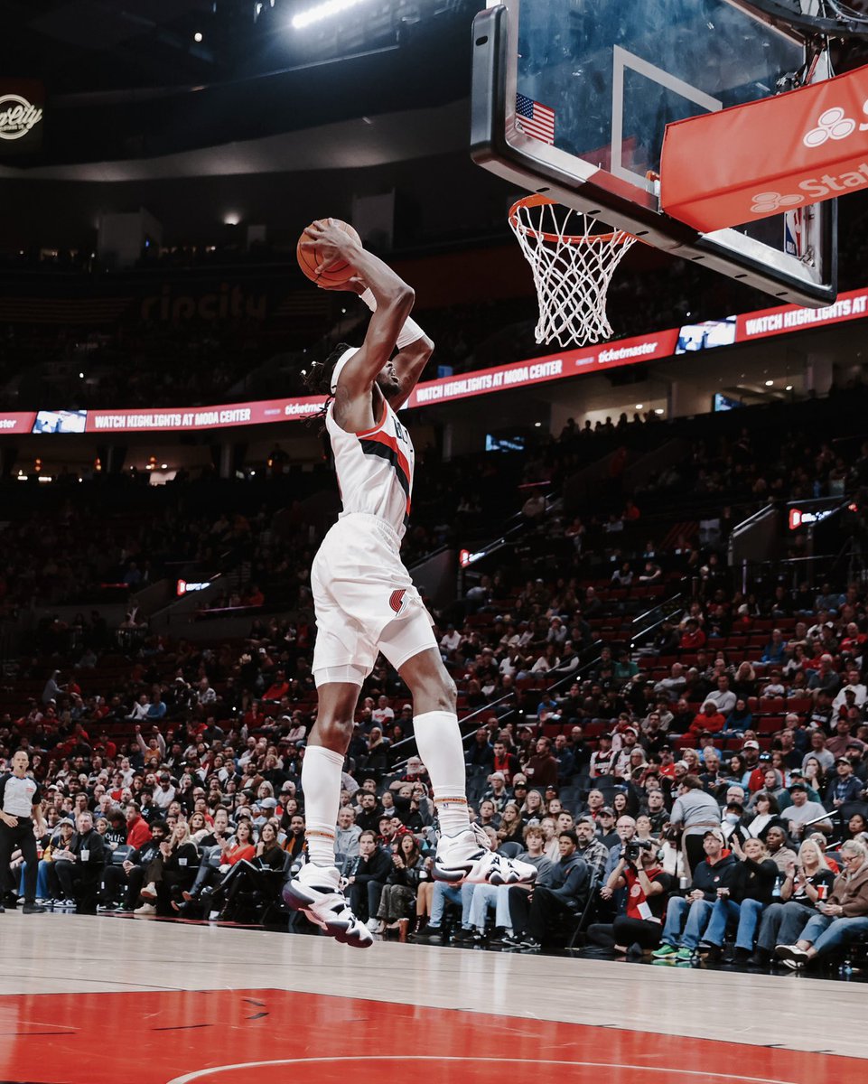 trailblazers's tweet photo. JG putting up numbers ☝️

▫️28 PTS
▫️5 REB
▫️4 BLK
▫️2 STL https://t.co/0BFGCMwn5F
