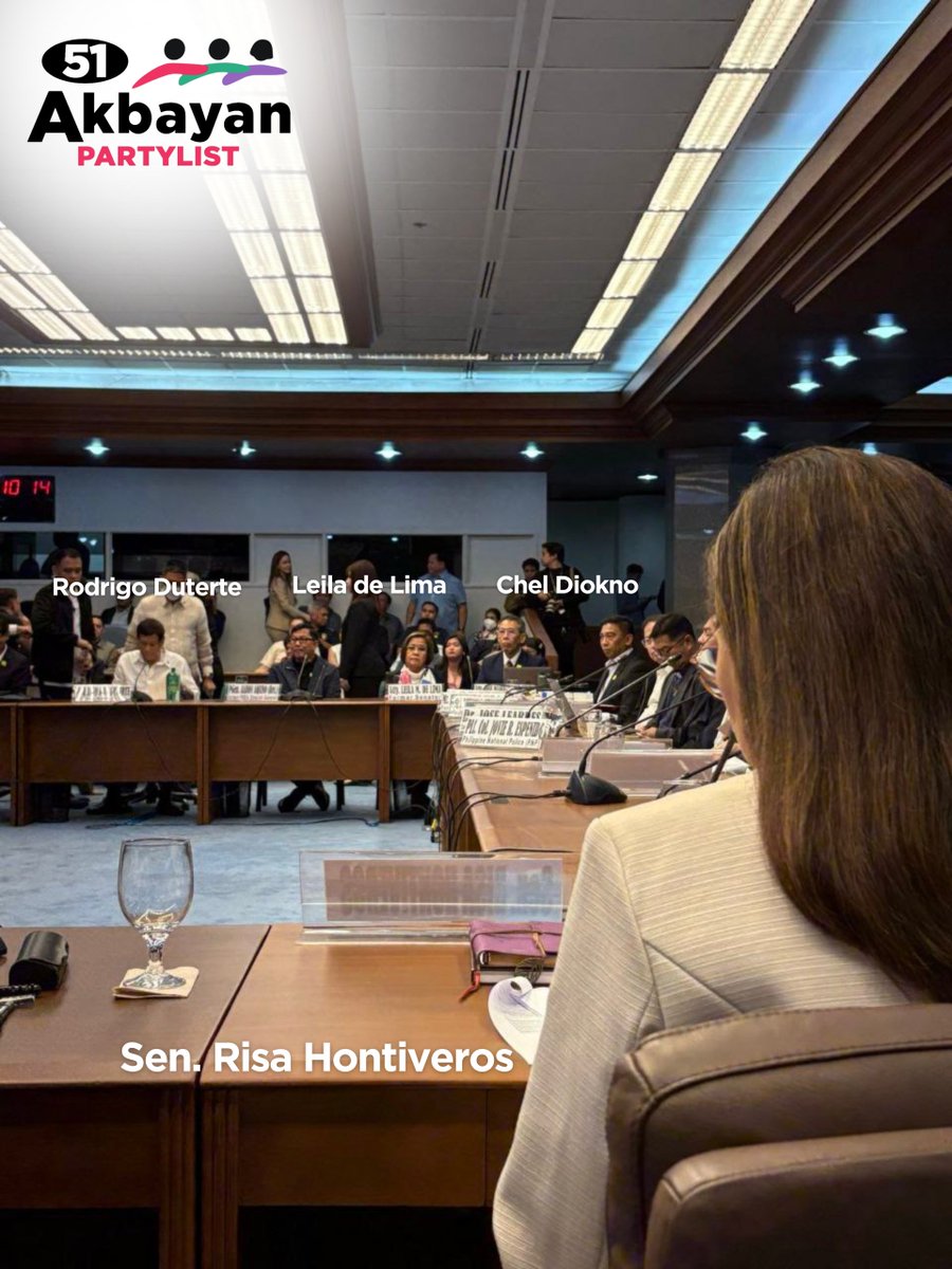 AkbayanParty's tweet photo. SHOWDOWN MONDAY

Sen. Risa Hontiveros, Atty. Chel Diokno, and former Sen. Leila de Lima faces off with Rodrigo Duterte, Sen. Bato dela Rosa, Sen. Bong Go, and Sal Panelo.

#IkulongsiDigong
#51AkbayanPartylist
#AkbayansiChel
#AkbayansiRisa https://t.co/1b2S2TGNgX