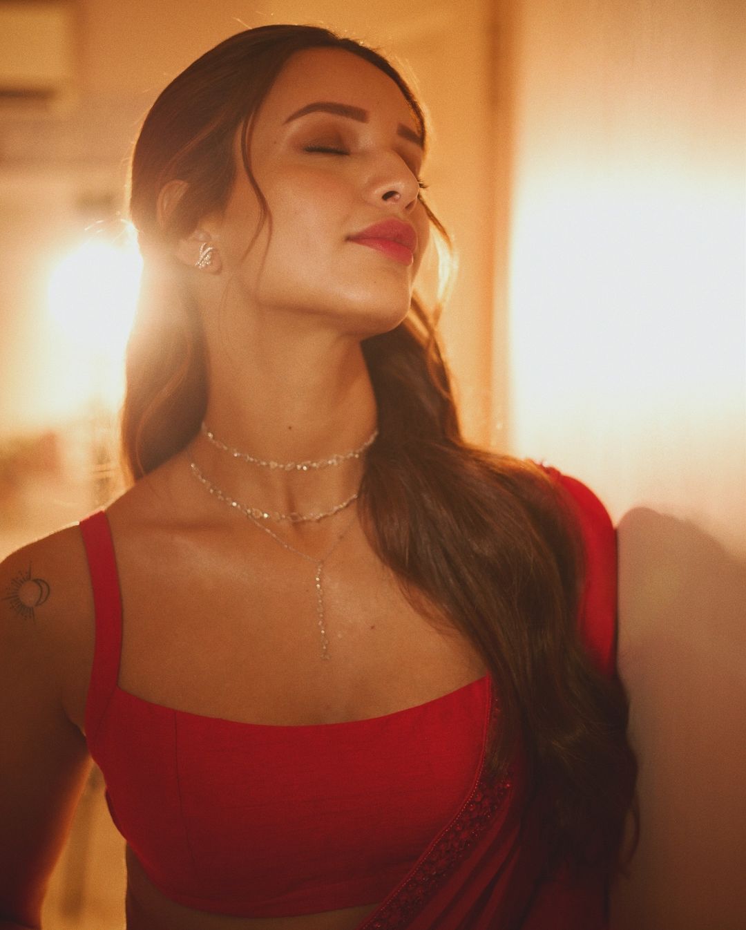 Ga8dvqEaQAA_LlN?format=jpg&name=large