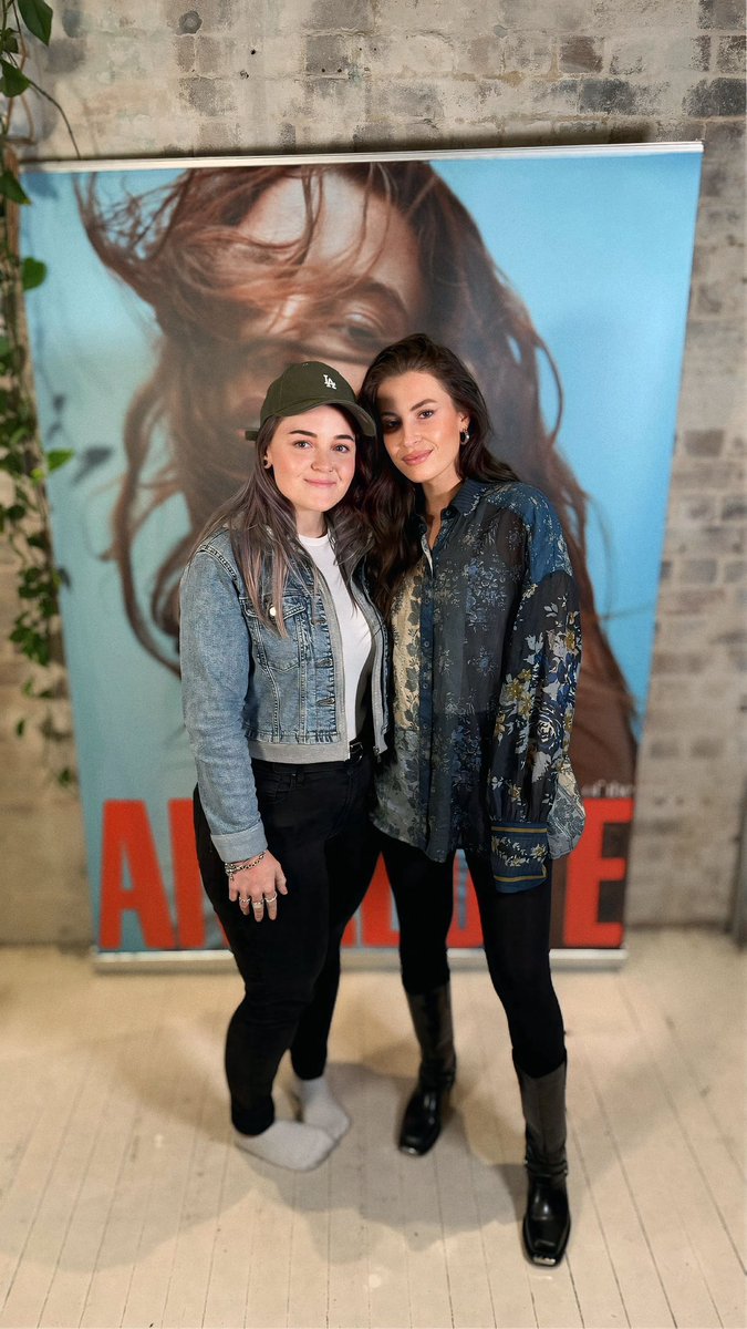 yahsrose's tweet photo. @findingfletcher @charleysux @alexpapiccio @umusicAU #ISOTATourSydney https://t.co/sHOZQj3Fsh