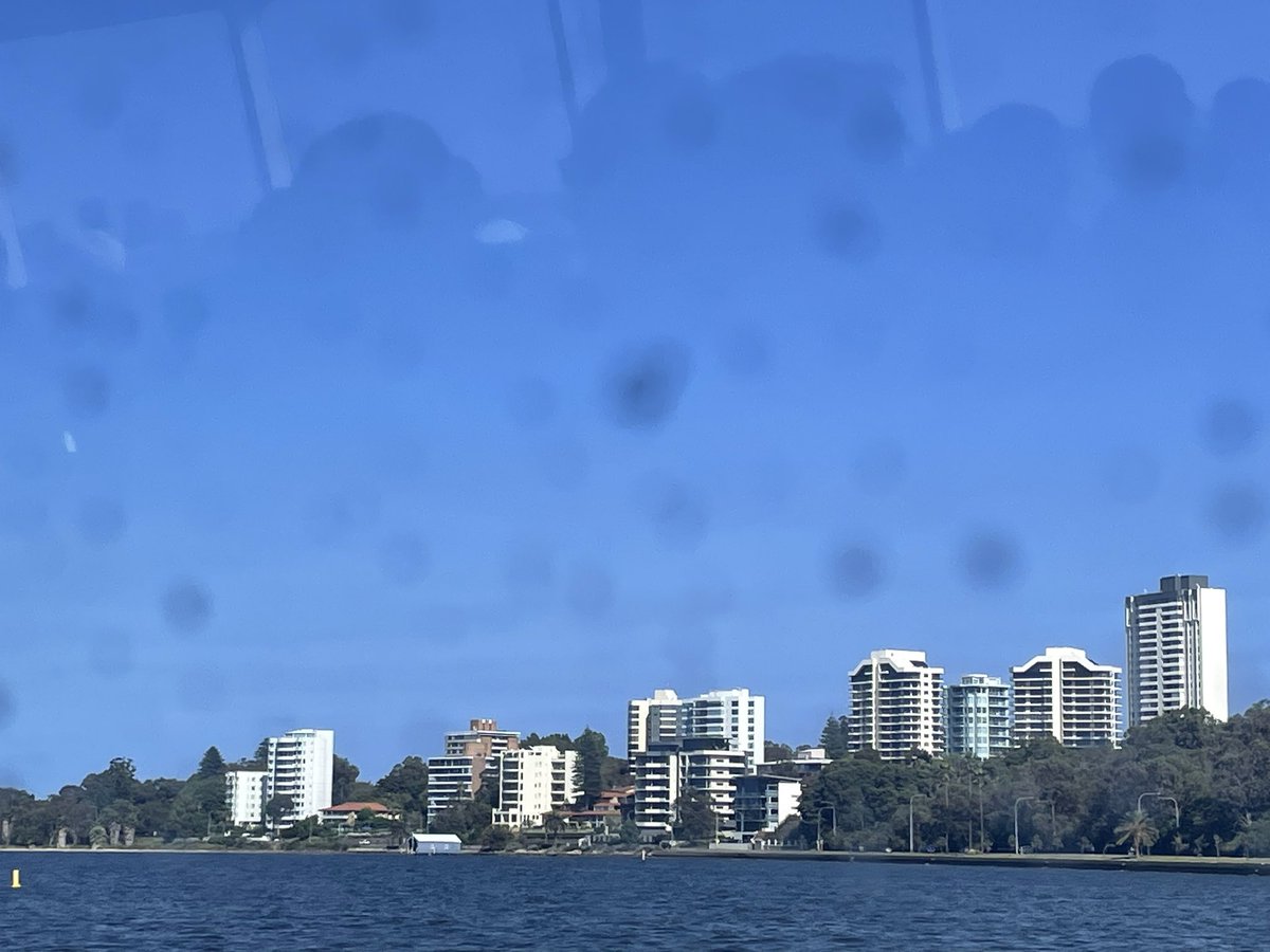 EmmaM_Channels's tweet image. Standing room only for the channelopathy session at #ICNMD2024. Thanks to Jaya and Jeff for great talks, and to the organisers. Perth was beautiful. Had great fun with friends old and new 😊