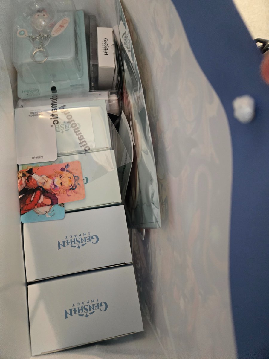 Angel_Daine's tweet photo. Genshin  Mini pop up Haul.. l
ots of goodies..
#原神minini_POPUP #原神xLINEFRIENDS https://t.co/bU3pinf7yH