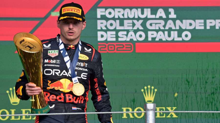 ⭐️ RACE WEEK!!! ⭐️

🇧🇷 GP DE SÃO PAULO 🇧🇷

FINALMENTE, INTERLAGOS!!! Em 2023, Verstappen fez a pole e ganhou a corrida.

Quem vencerá em 2024?

🕑 HORÁRIOS (Brasília) 🕑

Sexta 1/11
Treino Livre: 11:30
Quali Sprint: 15:30

Sábado 2/11
Sprint: 11h
Quali: 15h

Domingo 3/11
Corrida: