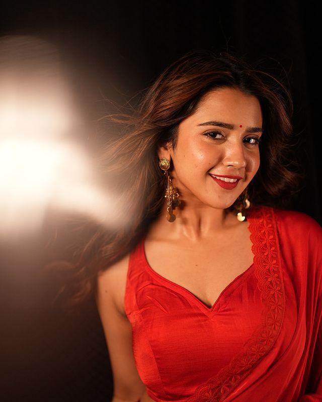 Ga8hdiobEAA-nPn?format=jpg&name=900x900