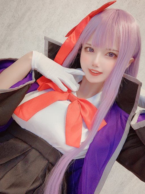 Watch 𓆟uri 𓆟's leaked NSFW photo on TwXstars