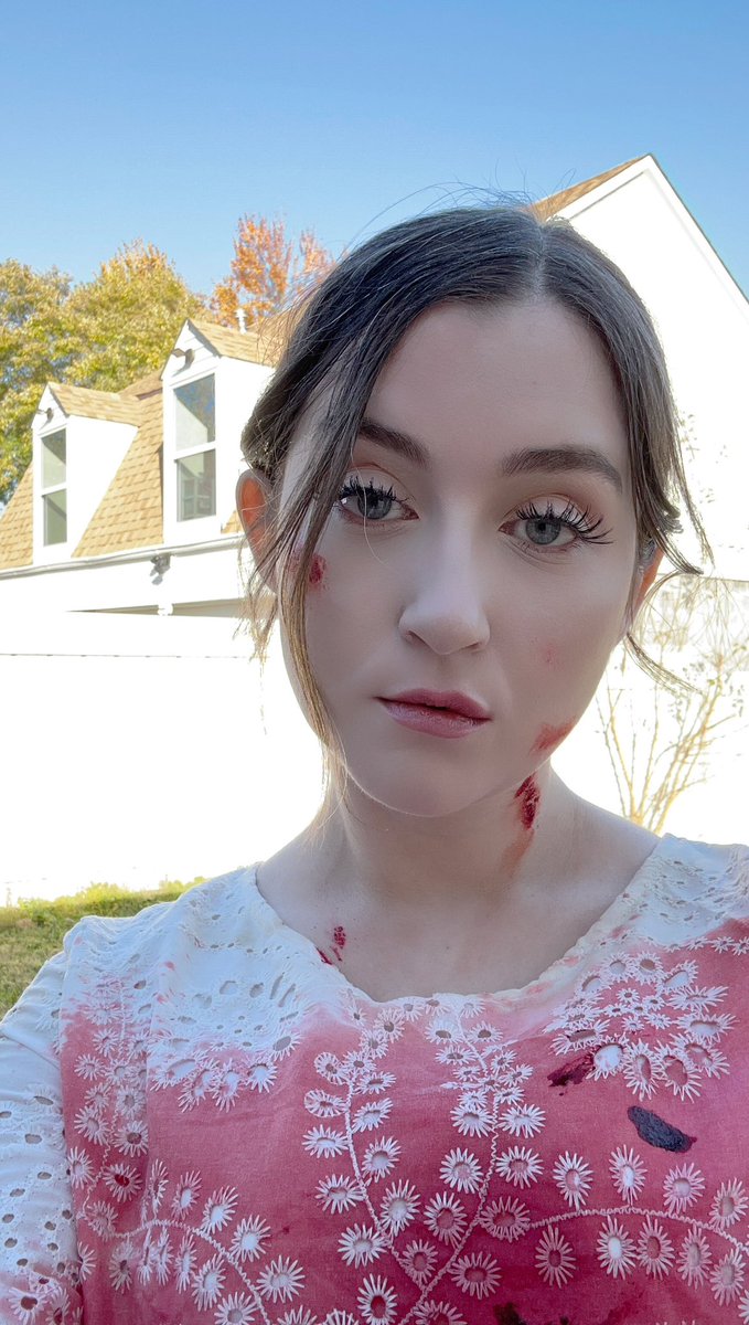 princesschelsu's tweet photo. 🎵 Always is always forever
As long as one is one
Inside yourself for your father
All is none all is none all is one 🎵
#tcm #TexasChainsawMassacre #cosplay #sissycosplay #sissy #halloweencostume https://t.co/eBMcrVAyoa