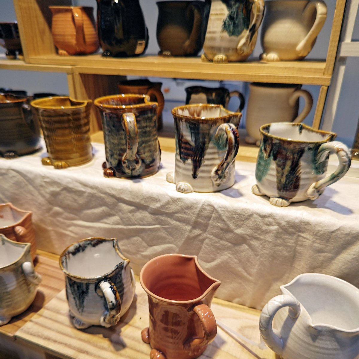 nyan_creators's tweet photo. ▶2k540 より９店舗が出展
JR 大宮駅　西口イベントスペース
Partinaコーナーにて
●kijin（陶器）⚫ストレイ・シープ（イラスト雑貨）⚫Partina（布物雑貨）にて出展致します。
３日間限定のイベントです。
お見逃しなく
#にゃんクリエイターズ　#Partina https://t.co/4R66JFHTd3