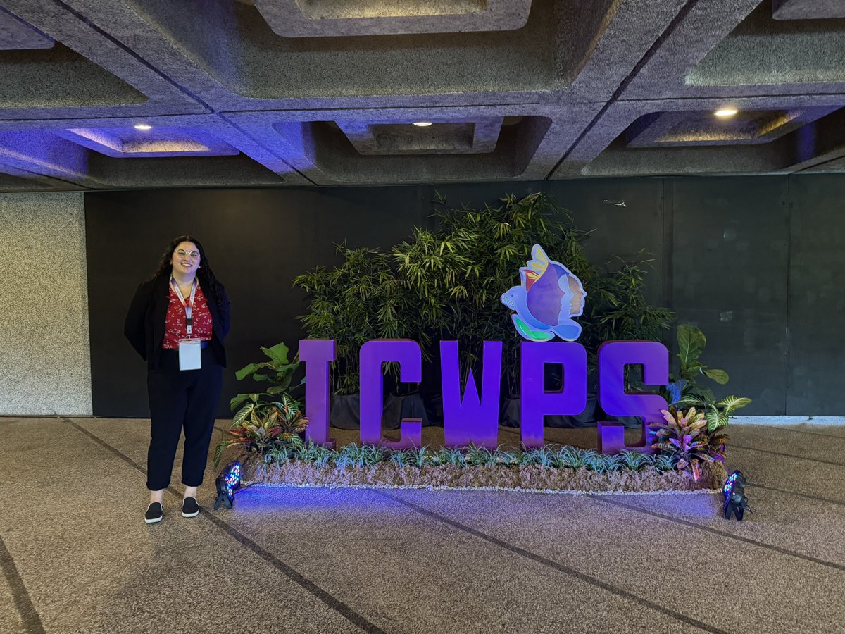 ShayneW95's tweet photo. 🙋🏻♀️Coming to you from #ICWPS in #Manila 🇵🇭
Looking forward to bringing insights on #WPS-#YPS synergies & how we can build sustainable peace & stronger futures together 🤝
#Youth4Peace https://t.co/km78TM5CVm