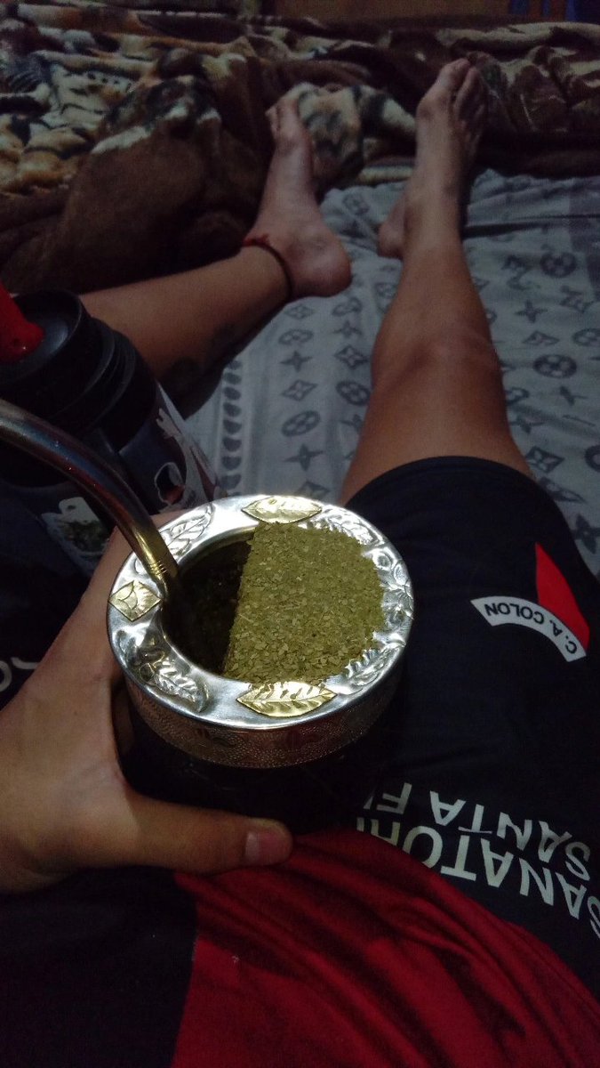 Domingo a la noche y lo único que pido es una compañera para terminar los findes...