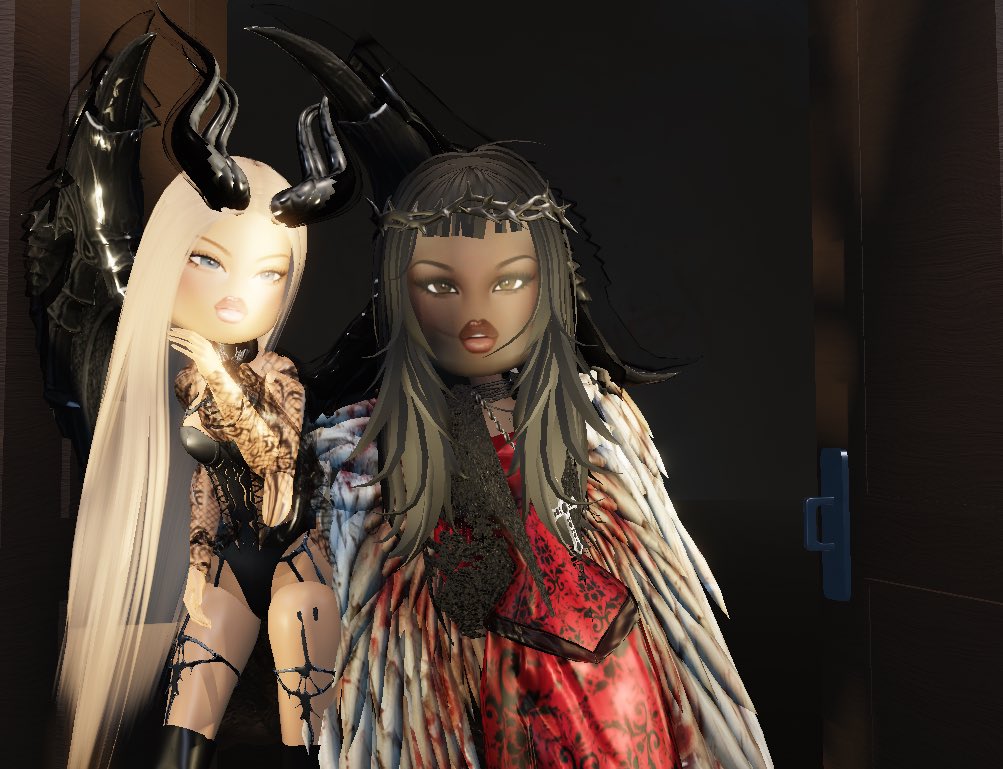 🖤 #EsenciaHorrorParty