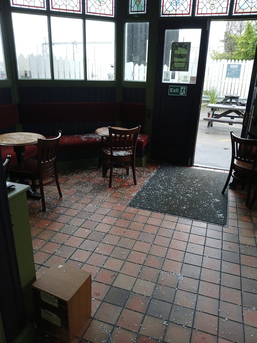 Stalybridge Buffet Bar & Beerhouse tweet media