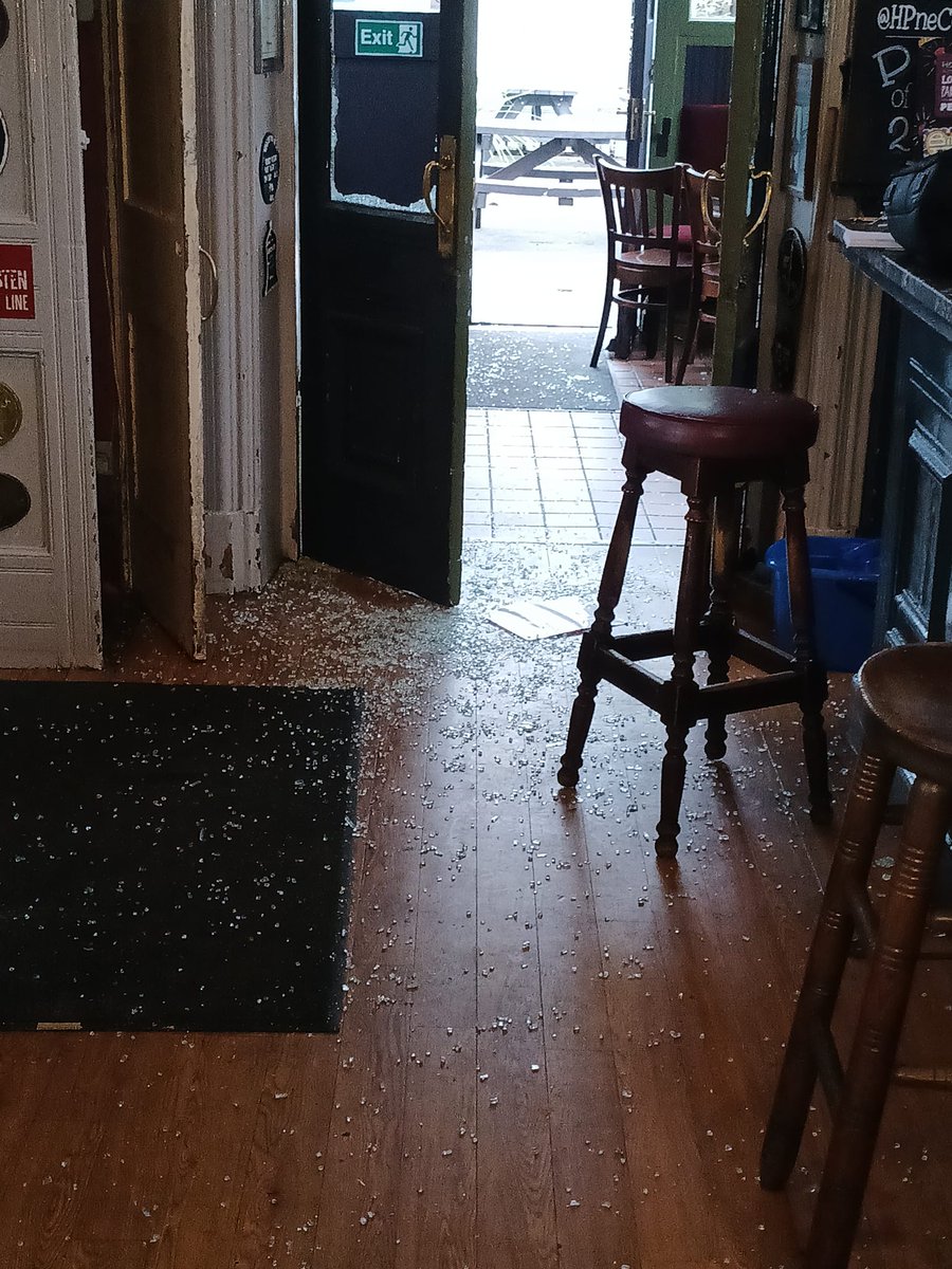 Stalybridge Buffet Bar & Beerhouse tweet media