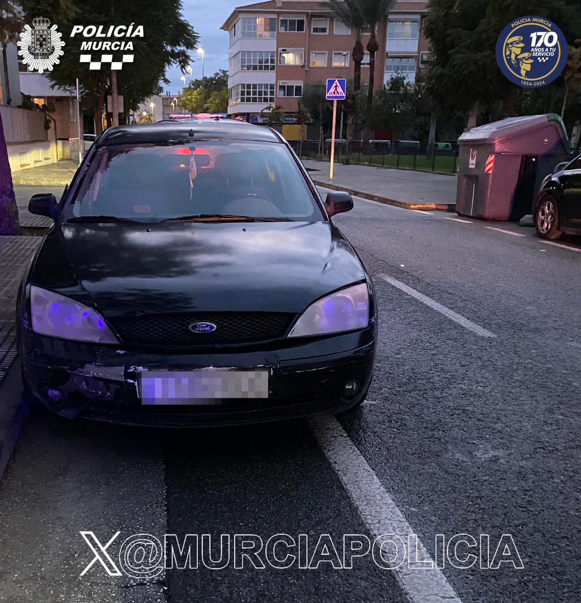 MurciaPolicia's tweet photo. Ayer, dotación de #ElPalmar detecta circulando un turismo que desprendía humo negro, al darle el alto e identificar al conductor⤵️
✍️Carecer de ITV
✍️Carecer de seguro obligatorio
✍️Alcoholemia administrativa
🔗Detenido por requisitoria judicial
#ElementosAlVolante https://t.co/2sOKB6Cr5s