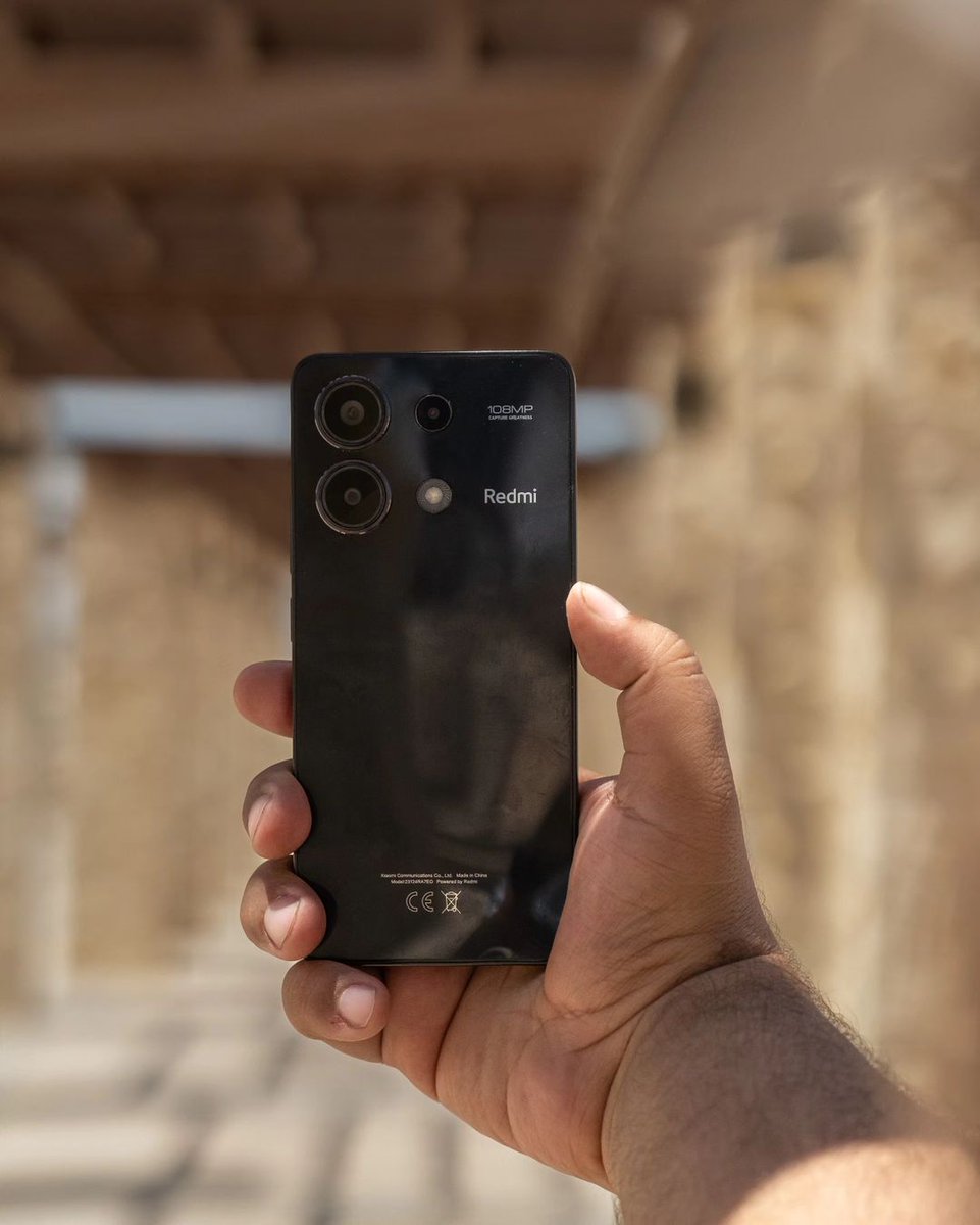 XiaomiNigeria's tweet image. Mondays feel better with Redmi Note 13 in hand!🔥

#RedmiNote13
#NewWeekNewPhone