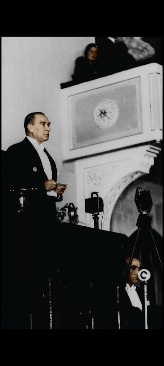 bilgegunayyy's tweet photo. “Efendiler, yarın Cumhuriyeti ilan edeceğiz.”

Mustafa Kemal ATATÜRK (28 Ekim, 1923) https://t.co/D0pMyJ6gar