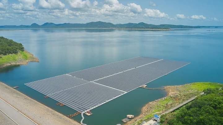 NanaDarko__'s tweet photo. Ghana🇬🇭 has the first ever floating solar PV system in West Africa. https://t.co/h9ndcIpAmg