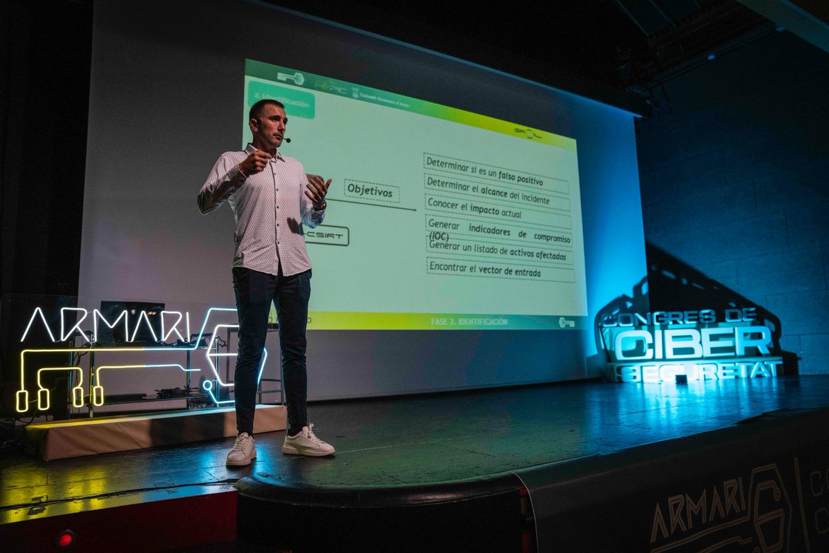 🔐CONGRÈS DE CIBERSEGURETAT ARMARI 6 #congresciberarmari6

🏨🔐D'una manèra fòrça ben estructurada e practica,  Raül Roca, CEO de Grail Cyber Tech narrèc era gestion, analisi e responsa d'un ciberatac en un hotel fictici entà avalorar eth plan de responsa, patrons e leçons.