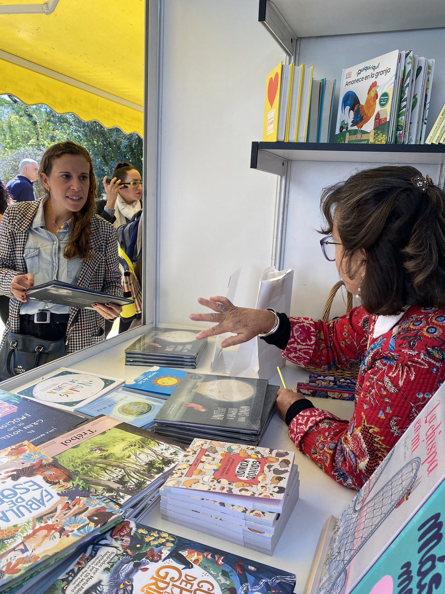 Rayuelainfancia's tweet photo. Primer finde de @FLSevilla vivido y disfrutado 🙌

La segunda semana promete, os mantendremos informados 😉 https://t.co/8jA5uNPD9u
