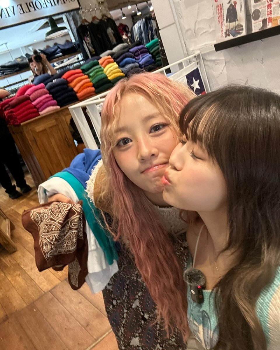 orrery_nim's tweet photo. Chuu Can Do It Instagram post https://t.co/zH0ZsMxhxE