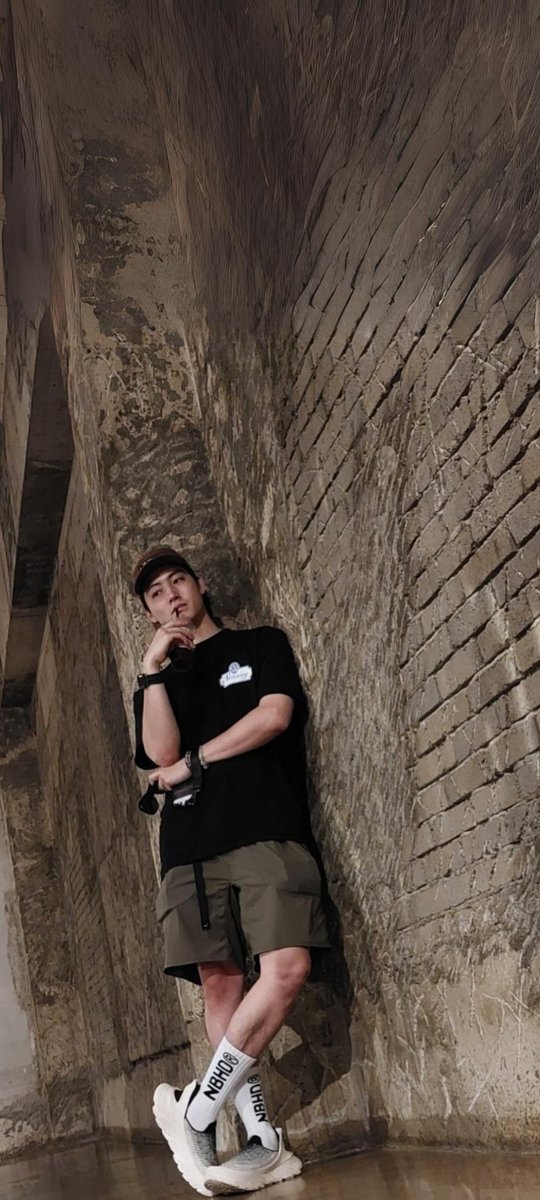 jreenforest's tweet photo. [ Lockscreen ] 🔓 — 3 #jayblock
@jaybnow_hr

#JAYB #제이비 #GOT7 #갓세븐 https://t.co/WHWqCyQal1