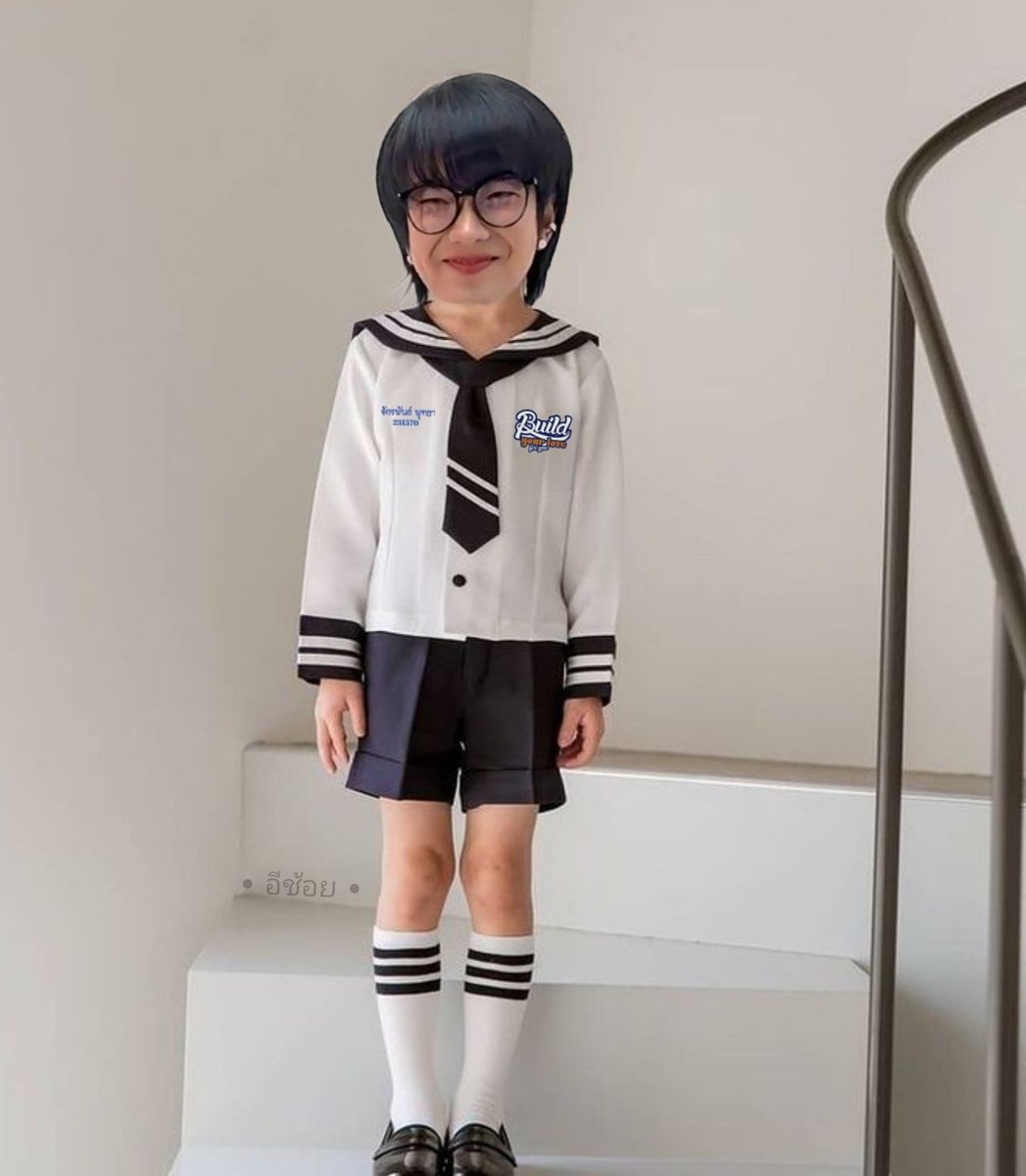 sippothaiii's tweet photo. : เปิดเทอมวันแยก ยังม่ะมีการบ้านนะมะม๊า คุมครูห้ายไปนอนเย่นเฉยๆ ซาบายม๊ากกก 👍🏻😎😍

@JakeB4rever 💙✨
#BuildJakapan #Beyourluve https://t.co/SCzLsQEoxg