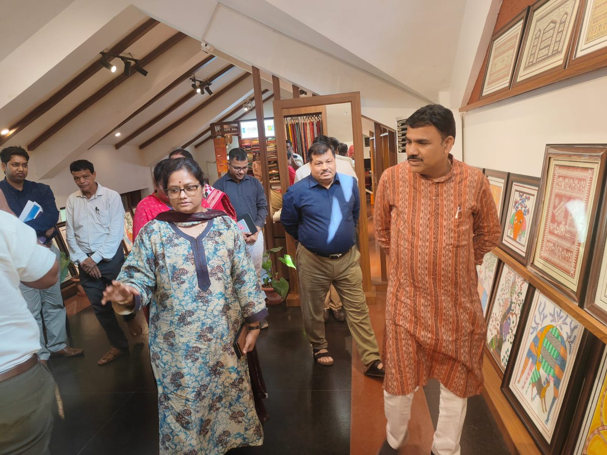 scstdevdept's tweet photo. #TribalLivelihoods #MMJJM #OTELPPlus #OPELIP #TribalWelfare #EmpoweringTribes #LivelihoodInterventions #SustainableDevelopment #OdishaTribes
2/2 https://t.co/bs7rzlEOR3
