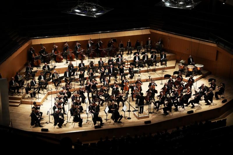 theartsdesk.com (@theartsdesk) on Twitter photo ★★★★★ Bruckner’s Ninth completed: Kahchun Wong takes Manchester audience on an epic journey <a href="/the_halle/">The Hallé</a> <a href="/BridgewaterHall/">The Bridgewater Hall</a> <a href="/RobertBealeMcr/">Robert Beale</a> reviews theartsdesk.com/classical-musi… ★★★★★ Bruckner’s Ninth completed: Kahchun Wong takes Manchester audience on an epic journey <a href="/the_halle/">The Hallé</a> <a href="/BridgewaterHall/">The Bridgewater Hall</a> <a href="/RobertBealeMcr/">Robert Beale</a> reviews theartsdesk.com/classical-musi…