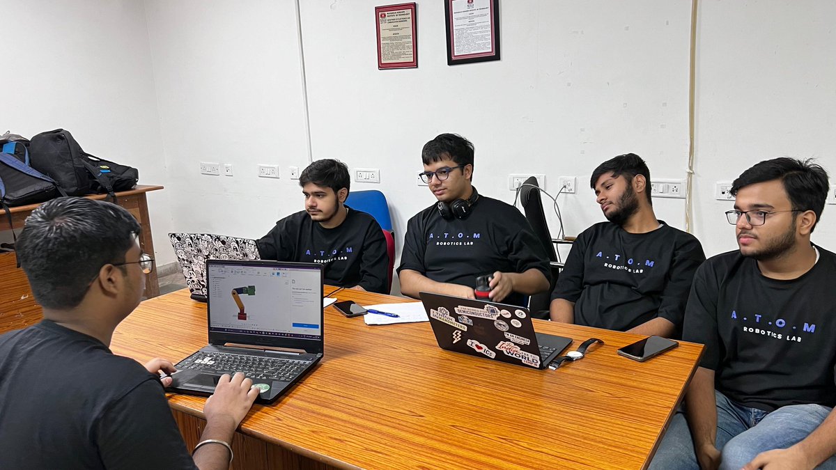 atom_robotics_'s tweet image. From super interactive orientation to serious interviews, henceforth wrapping up this year's recruitment and onboarding robotics enthusiasts in ATOM family! 🤖✨
#Recruitment #Robotics #Innovation
