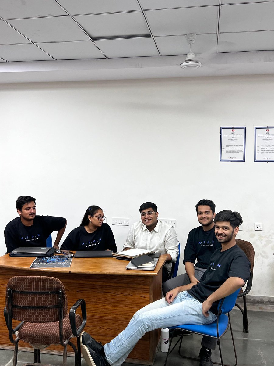 atom_robotics_'s tweet image. From super interactive orientation to serious interviews, henceforth wrapping up this year's recruitment and onboarding robotics enthusiasts in ATOM family! 🤖✨
#Recruitment #Robotics #Innovation